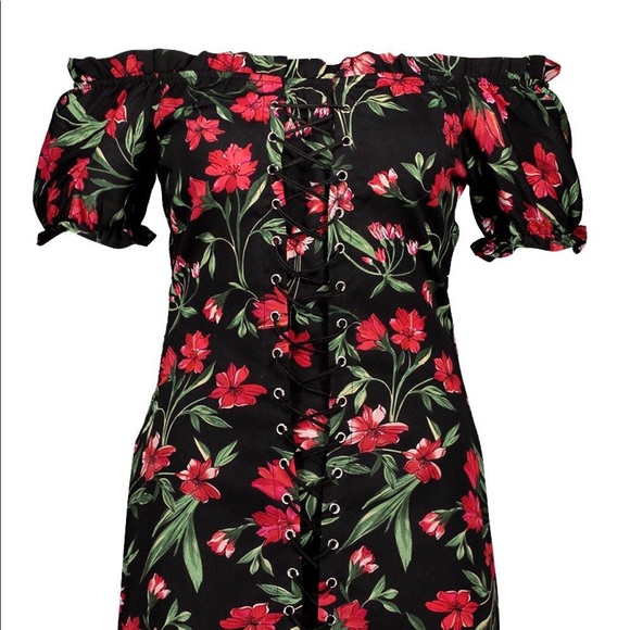 🎉 4/3 Host Pick! 🎉 Boohoo Floral Off The Shoulder Mini Dress - Size 6 - NWT - Picture 4 of 11